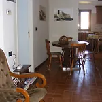 B&B L'antico Borgo 밀라초