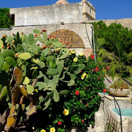L'antico Borgo 4*