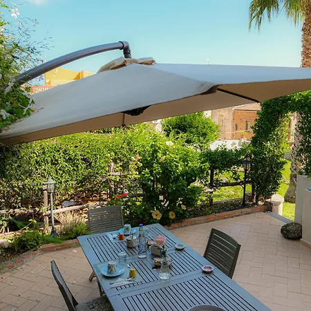 L'antico Borgo Bed & Breakfast 2*