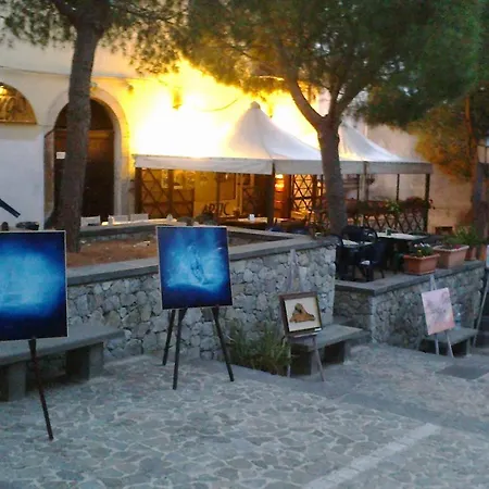 Bed & Breakfast L'antico Borgo 2*