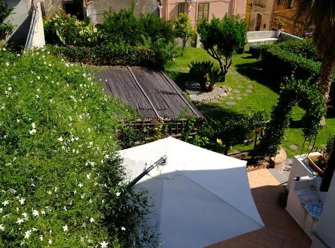 L'antico Borgo Bed & Breakfast 4*