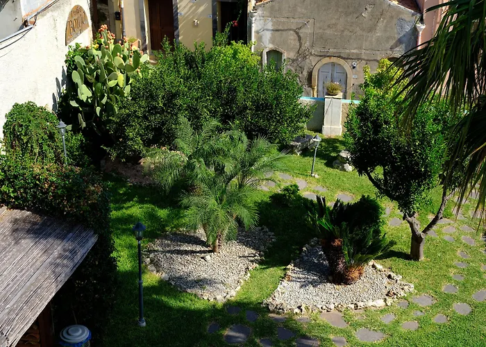 L'antico Borgo 4*